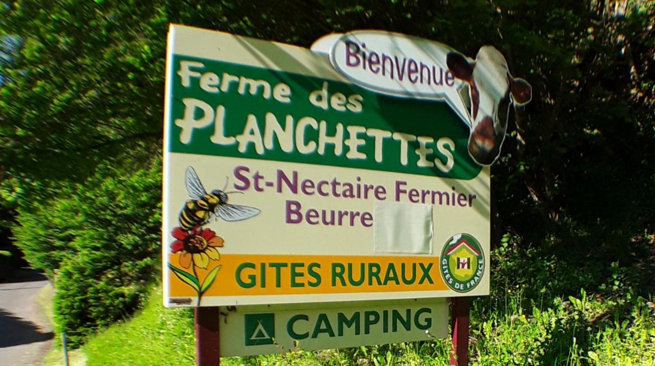 Les Planchettes Hébergement de vacances *